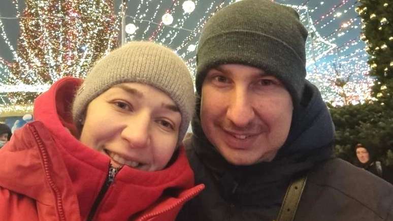 Ksenia e Maksim Iovenko eram civis