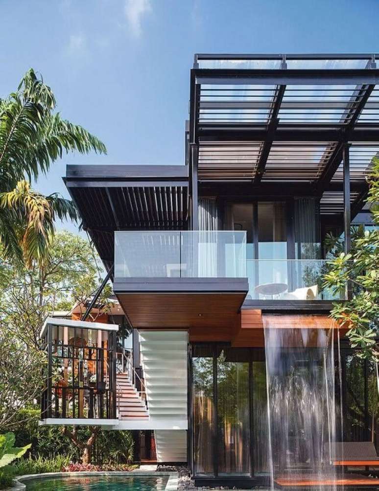 34. Casas de container por dentro: projeto sofisticado com piscina. Fonte: Decor F&aacute;cil