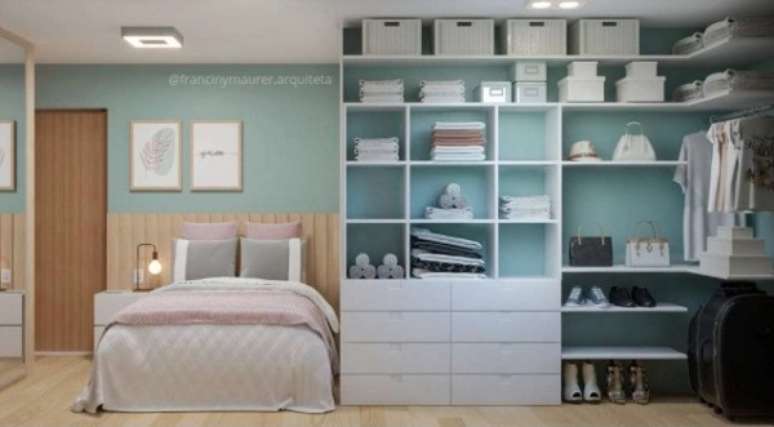 62. Quarto pequeno com ideias de closet planejado at&eacute; o teto &ndash; Foto Franciny Maurer Arquitetura