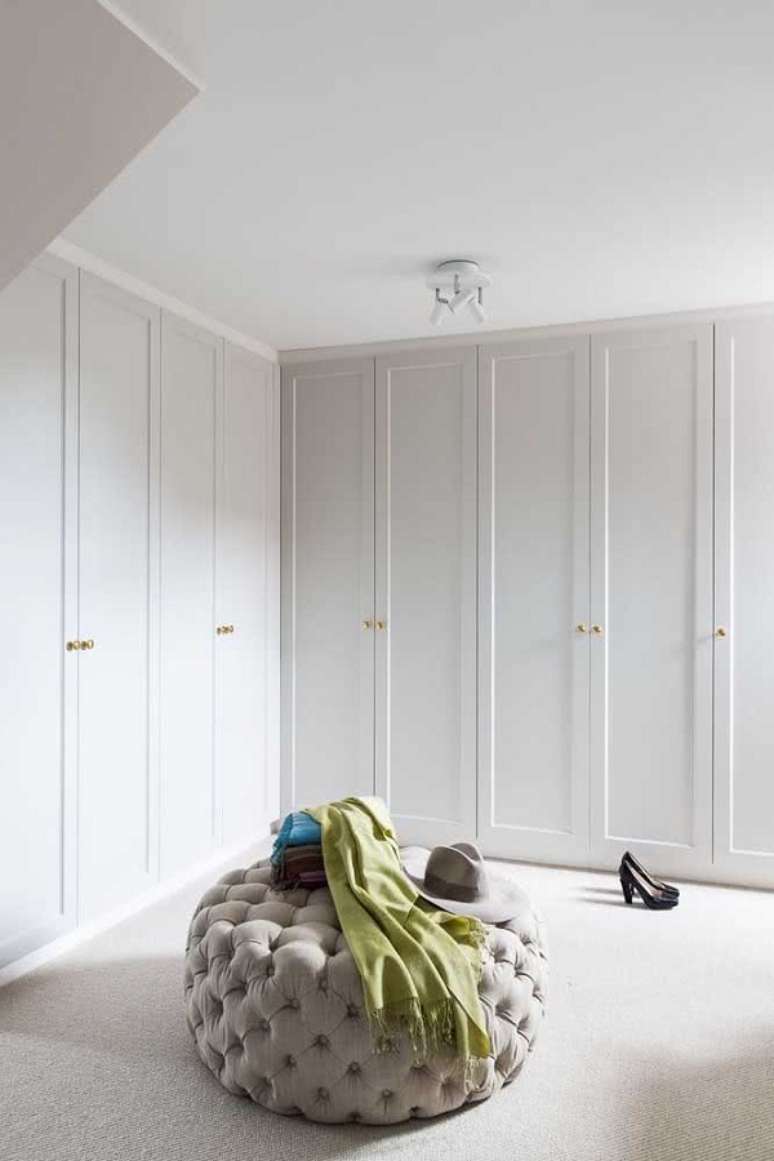 16. Ideias de closet barato em L com decoração moderna – Foto Decor Facil