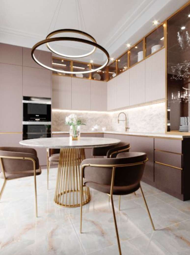 6. Decora&ccedil;&atilde;o com base para mesa de jantar rose e dourado &ndash; Foto Steprimo