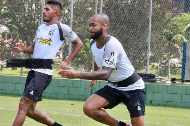 Grêmio acerta saída do atacante Wesley para time da Série A