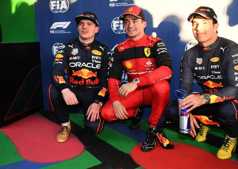 Pole Charles Leclerc no GP da Austrália é cercado por Max Verstappen e Sergio Pérez 