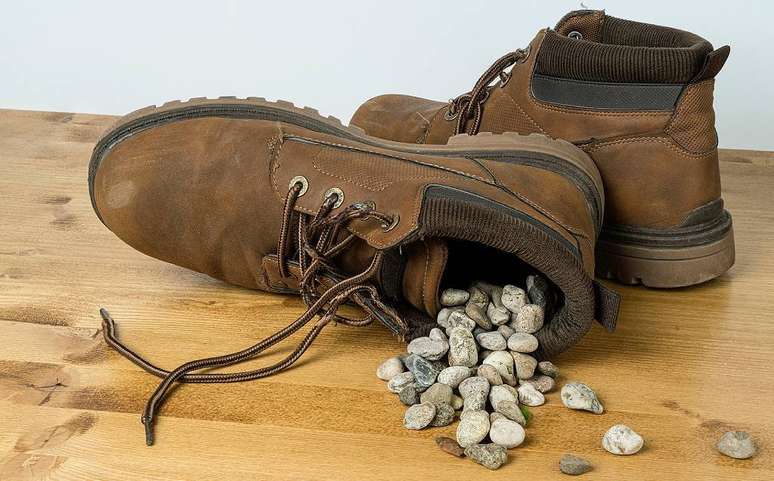 &Eacute; como uma pedra no sapato, mas na sua mente