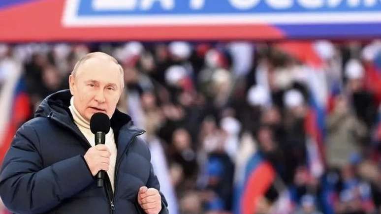 O Kremlin amea&ccedil;ou bloquear o acesso &agrave; Wikip&eacute;dia na R&uacute;ssia caso a enciclop&eacute;dia digital n&atilde;o removesse um artigo sobre a invas&atilde;o &agrave; Ucr&acirc;nia