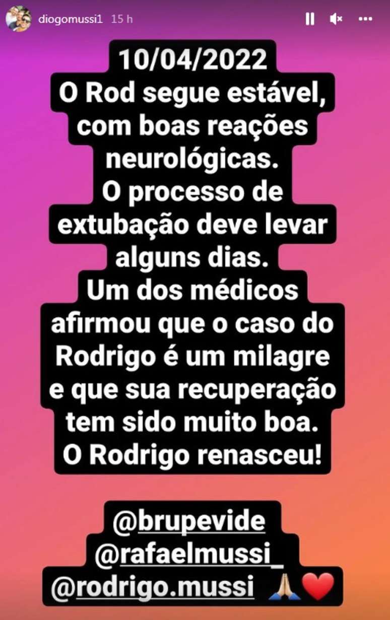 Nos stories, irmão de Rodrigo Mussi diz que o ex-BBB renasceu.