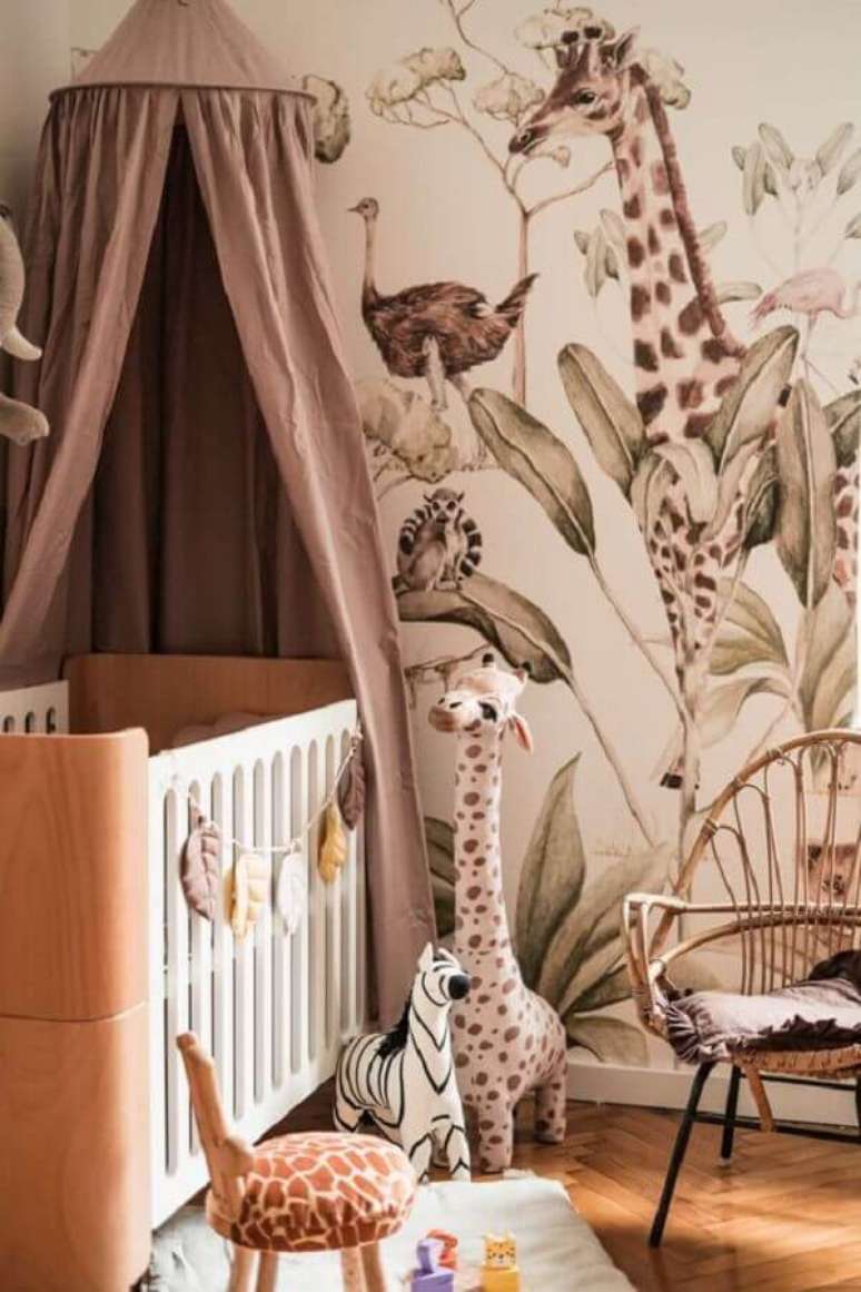 3. Tema saf&aacute;ri para quartinho de beb&ecirc; unissex decorado em cores neutras &ndash; Foto: Czas na Wnętrze