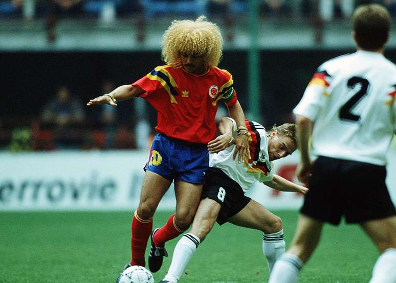Carlos Valderrama no jogo contra os alem&atilde;es na Copa da It&aacute;lia de 90