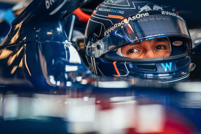 Alexander Albon segurou a Williams com o mesmo jogo de pneus por 57 voltas na Austr&aacute;lia 