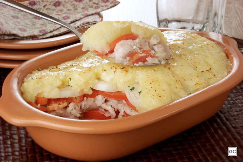 Merluza gratinada &ndash; Foto: Guia da Cozinha