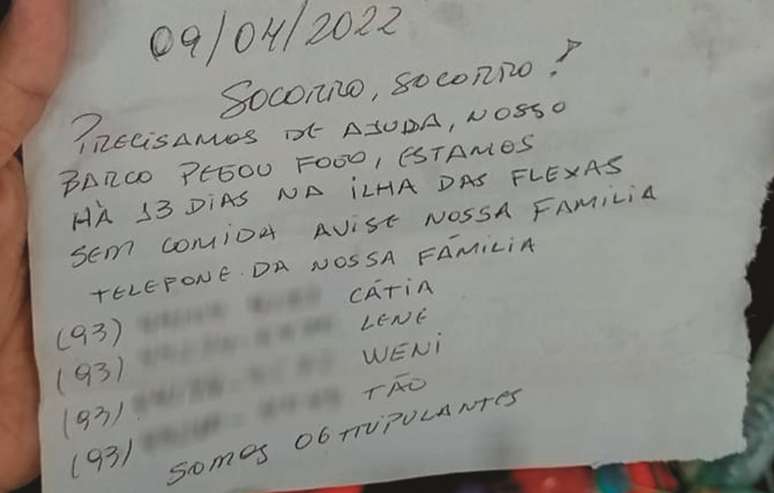 Homem encontra garrafa com bilhete emocionante escrito por