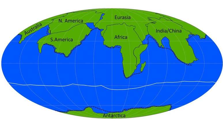 Se a Amásia se formar, é porque os continentes se deslocaram para o norte (Crédito: Davies et al)