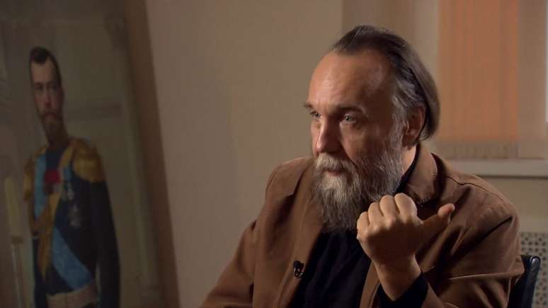 "A verdade é uma questão de crença", disse Dugin à BBC em 2017