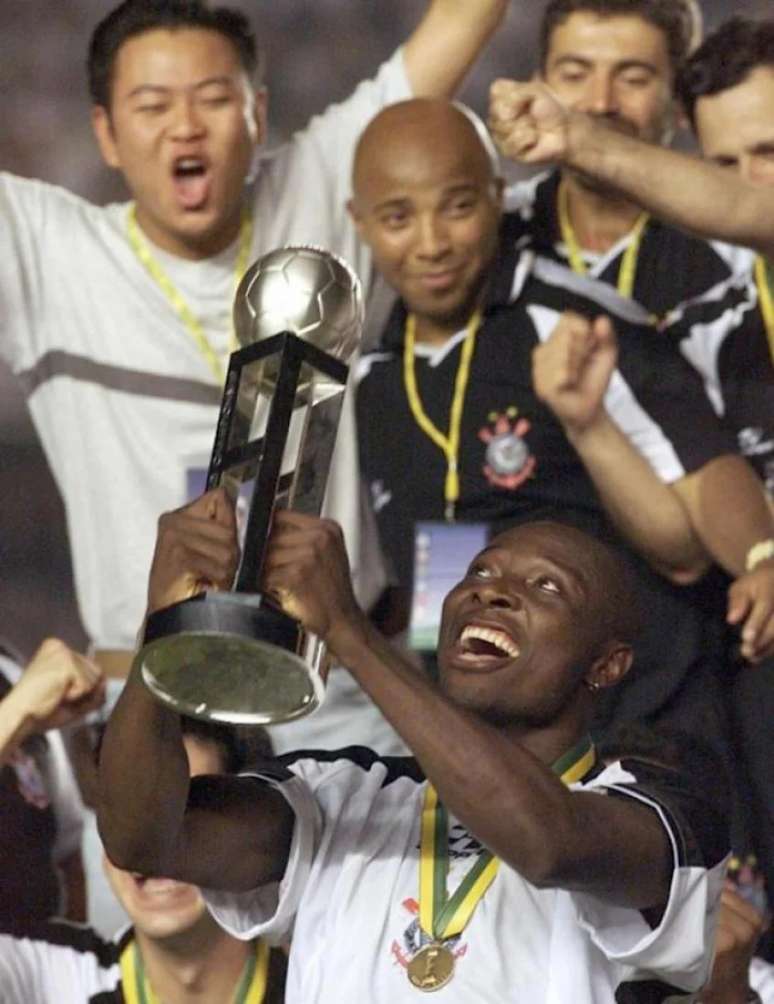 Freddy Rincón: ídolo e campeão mundial no Corinthians