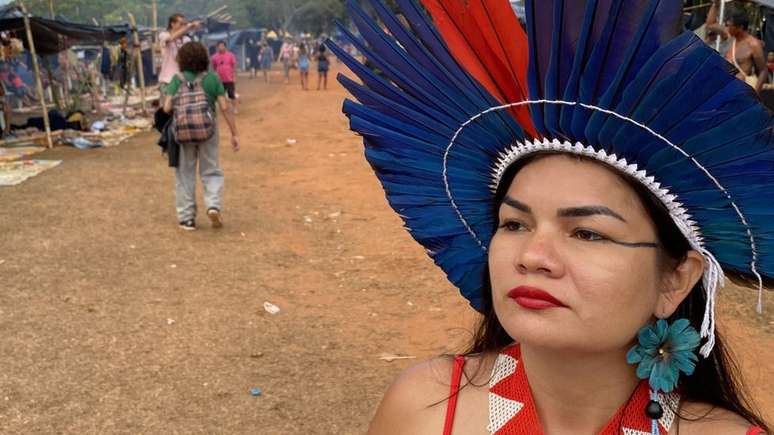Nice Tupinambá lançou sua pré-candidatura a deputada federal pelo PSOL do Pará durante acampamento indígena, em Brasília