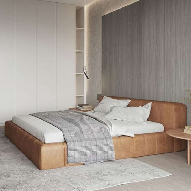 2. Cama estofada couro caramelo – Foto Design bed