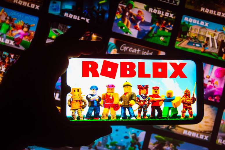 JOGOS INCRÍVEIS PARA JOGAR COM AMIGOS NO ROBLOX! 