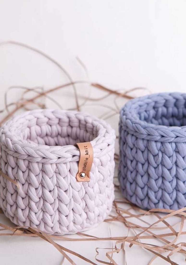 18. Cesto de fio de malha branco e azul &ndash; Foto Decor Facil