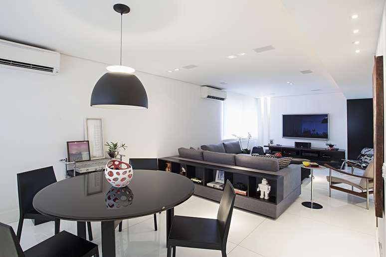 5.Apartamento moderno e com ambientes integrados. Projeto Korman Arquitetos