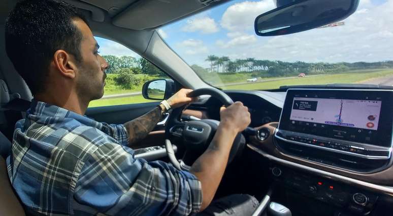Fernando, dono de um Onix: média de 5,9 km/l