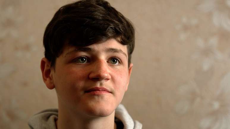 Ilya Bobkov fugiu de Bucha, onde os ucranianos afirmam que os russos cometeram crimes de guerra