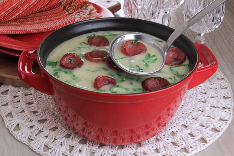 Caldo verde de chuchu – Foto: Guia da Cozinha