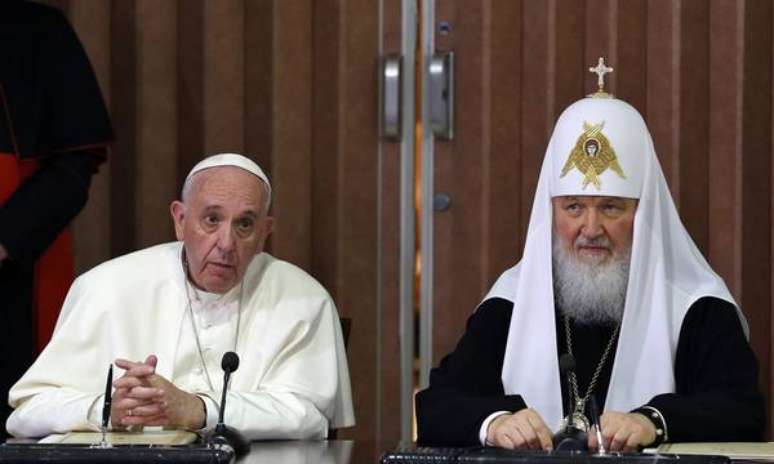 Papa Francisco em encontro com Cirilo em Havana, em 2016