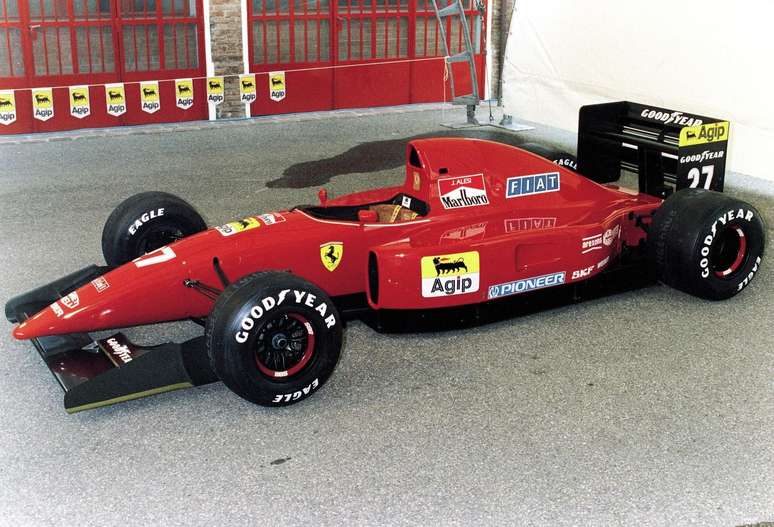 Ferrari F92A: a ousadia não deu frutos...
