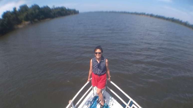 'Us&aacute;vamos repelentes constantemente e eu n&atilde;o descia do barco para me molhar no rio - acreditava estar protegida sempre', conta Izabella