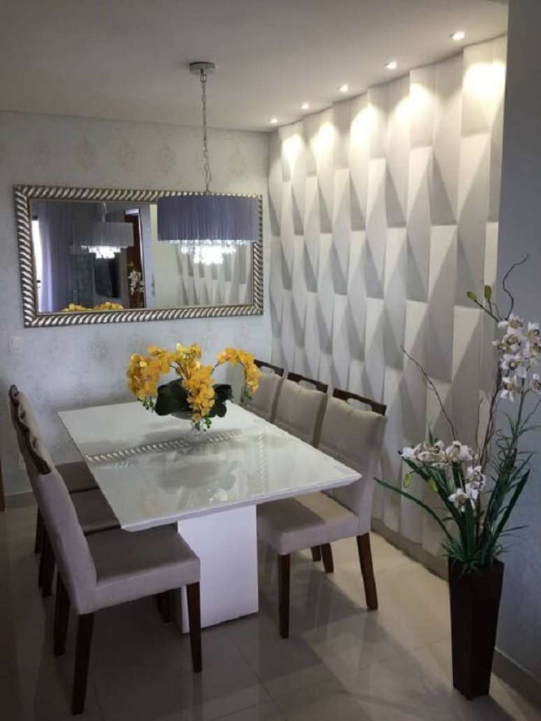 57. Sala de jantar clean com parede com gesso 3d. Fonte: GypCenter