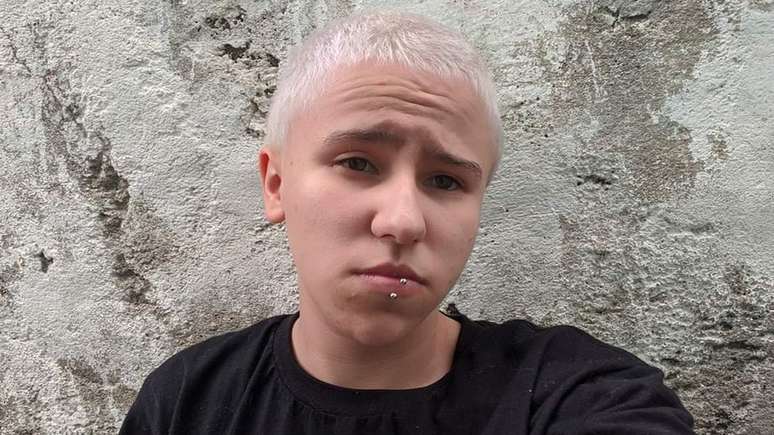 Com 100 mil seguidores no Tik Tok, Beatriz às vezes se surpreende com as perguntas que recebe