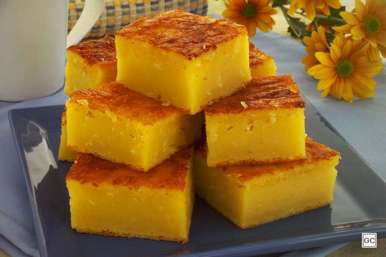 Bolo gelado de aipim &ndash; Foto: Guia da Cozinha