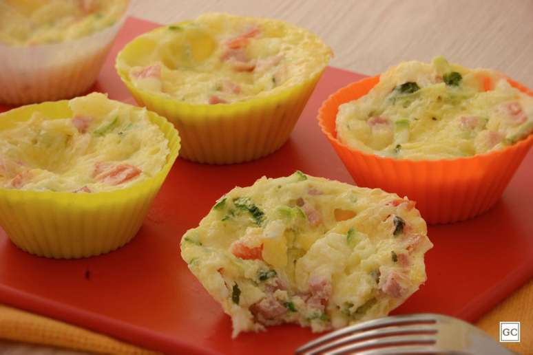 Bolinho de omelete &ndash; Foto: Guia da Cozinha