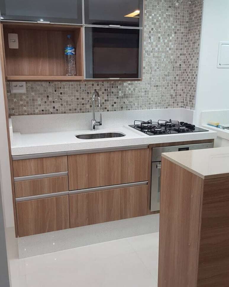 77. Pedra para pia de cozinha pequena &ndash; Foto Apto 155