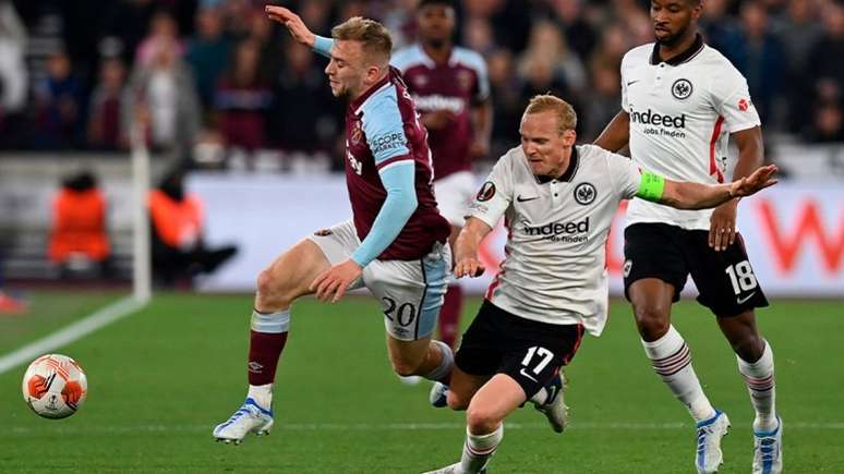 Eintracht Frankfurt venceu o West Ham no Estádio Olímpico de Londres (Foto: Glyn KIRK / AFP)