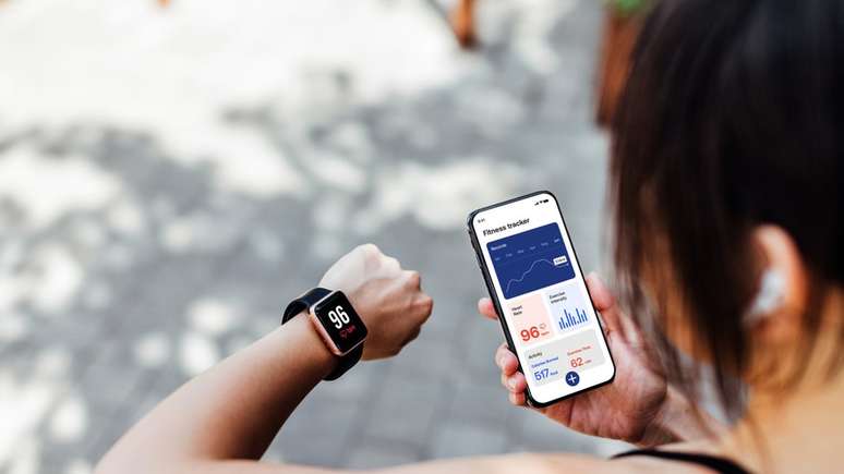 Estudos indicam que os rastreadores de exercícios aumentam a atividade física