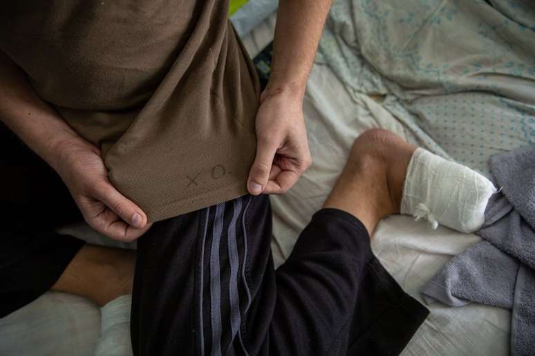 Por cinco dias depois que foi devolvido &agrave; Ucr&acirc;nia, Nikita teve que usar as roupas em que foi enviado de volta, com marcas russas