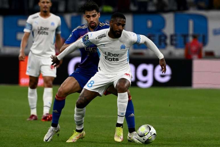 Ex-jogadores do Flamengo, Lucas Paquetá e Gerson fazem grande temporada na França (Foto: NICOLAS TUCAT / AFP)