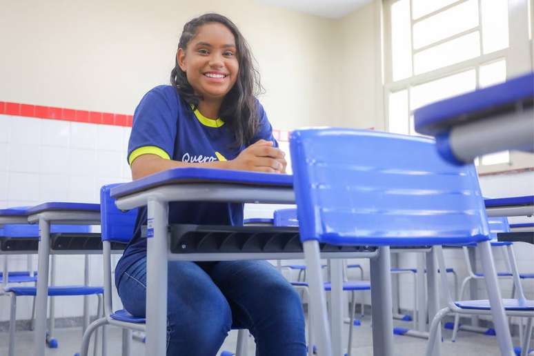 Elida Santos, de 18 anos, vai cursar Engenharia de Produção na Universidade Federal de Sergipe