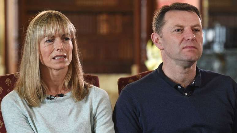 Kate e Gerry McCann em 2017; eles escreveram sobre seus sentimentos e expectativas em relação ao sumiço da filha em 3 de maio de 2007