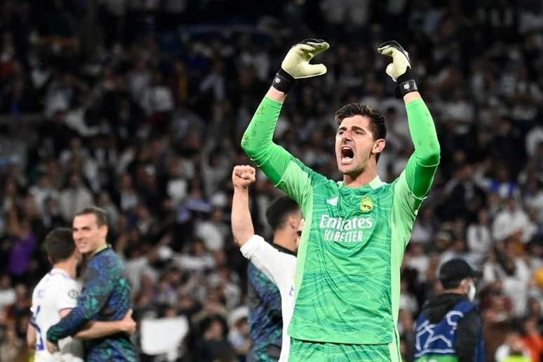 Courtois tenta seu primeiro título de Champions League pelo Real Madrid (Foto: PIERRE-PHILIPPE MARCOU / AFP)