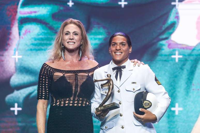 Ana Marcela é atleta da Marinha do Brasil, e conta que teve vontade de se alistar antes do esporte