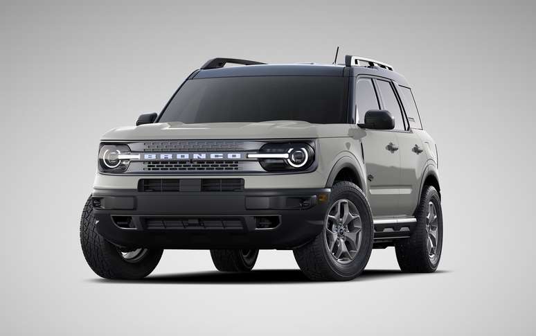 Ford Bronco Sport 2022 Cinza Dover.