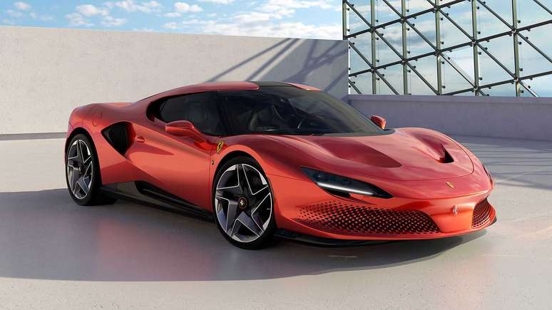 Ferrari vai lançar 15 carros inéditos até 2026 (tem até SUV)