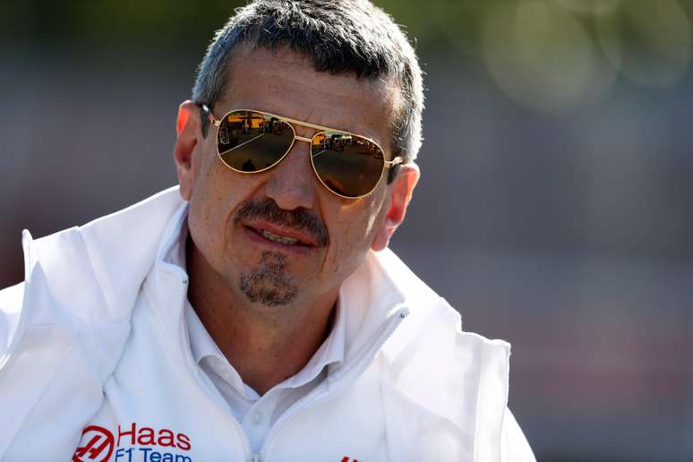 Guenther Steiner saiu em defesa de Mick Schumacher