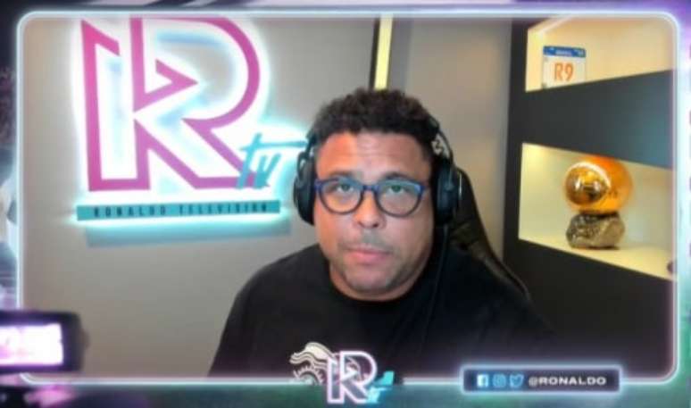 Em mais uma live, o Fenômeno fez suas considerações sobre a Raposa-(Foto: reprodução/Ronaldo TV)