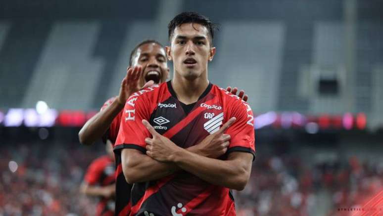 Jogando em casa, time de Curitiba busca a reabilitação na temporada 2022 neste sábado 