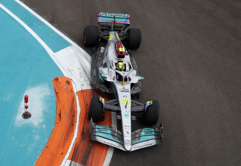 Lewis Hamilton na pista de Miami