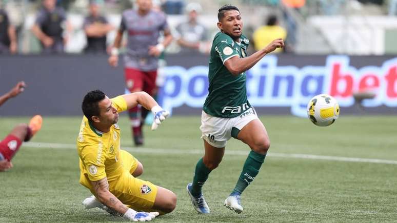Rony durante a partida desta tarde contra o Fluminense: Verdão só empatou (Foto: Cesar Greco/Palmeiras)