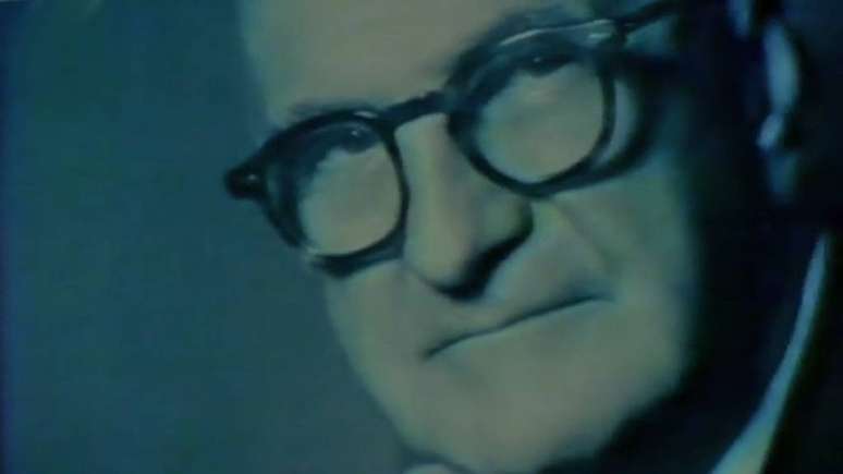 H&aacute; quem fa&ccedil;a paralelos entre os experimentos nazistas e os feitos por Cameron.